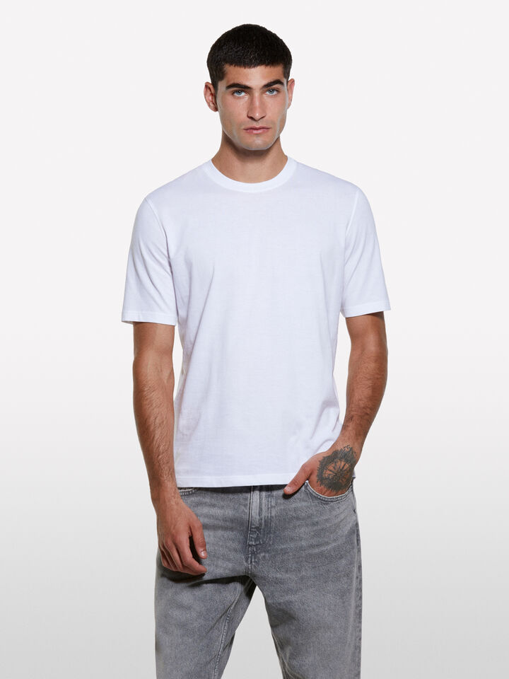 White regular fit short sleeve t-shirt - men's short sleeve t-shirts - White | Sisley image number 3